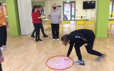 Sports Leaders teach students how to play ‘The Playing Card Challenge’