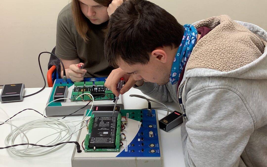 Stanley Black and Decker Run Technology Workshop for Fairfield Farm College Students