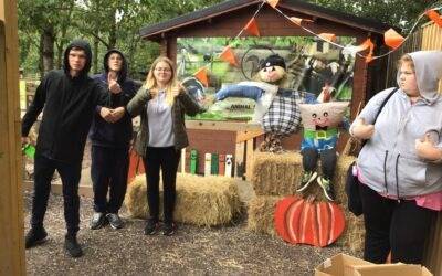 Students finish Halloween decorations for Hope Nature Centre